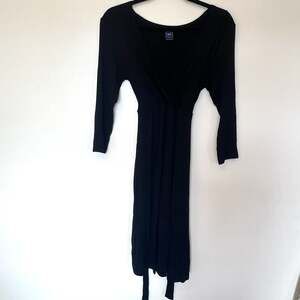 Gap Maternity Three-Quarter Sleeve Wrap Dress, Size S True Black 0049